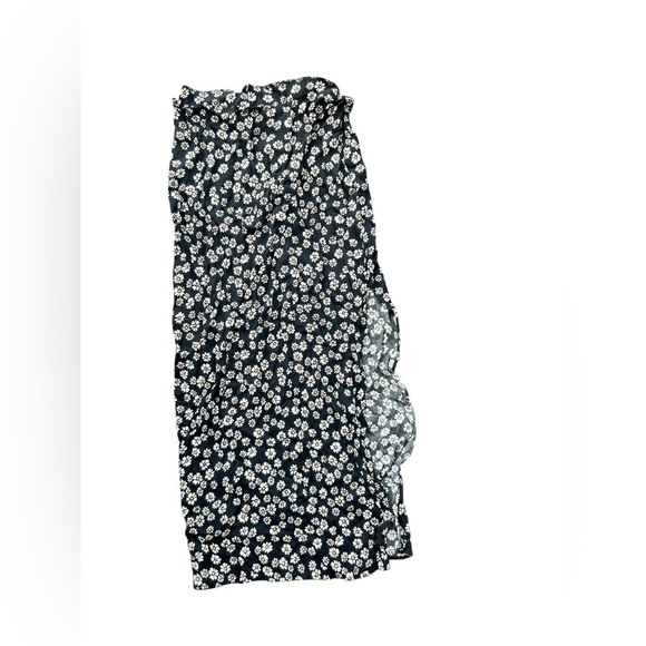 Reformation Phoebe midi black skirt white daisies size 0 with slit - Picture 2 of 8